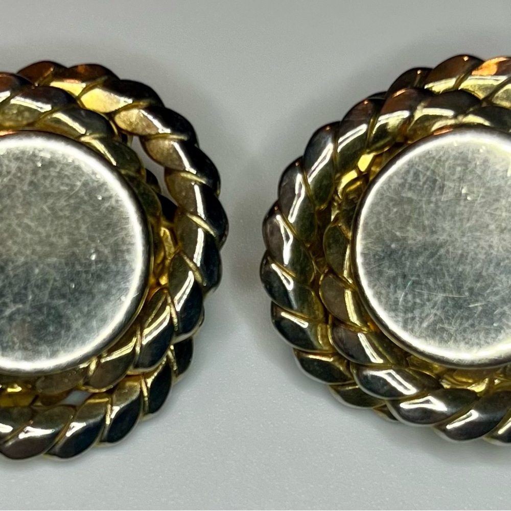 Vintage marino gold clip on earrings